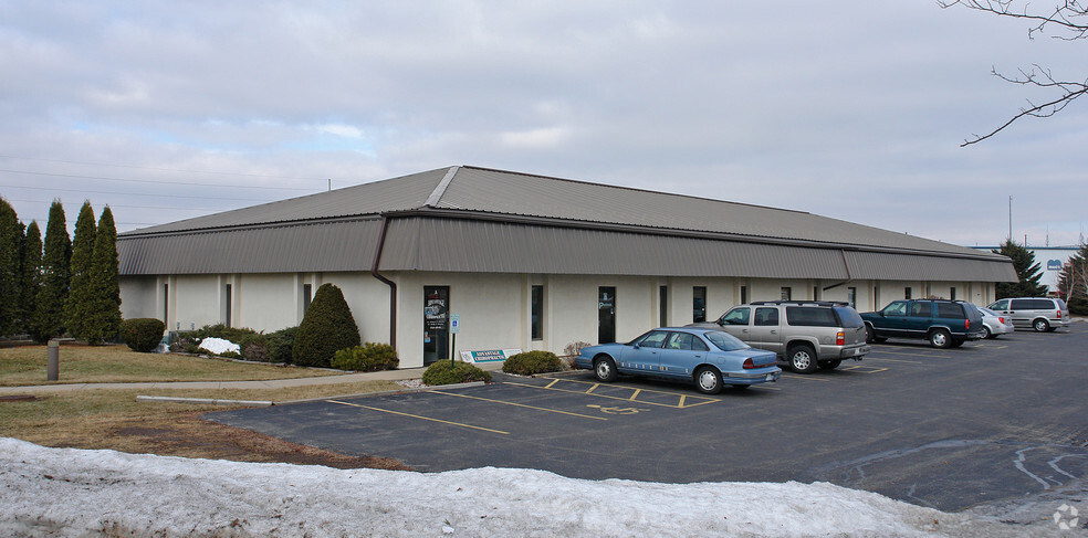 Primary Photo Of 1711 Woolsey Ave, Delavan Light Manufacturing For Lease