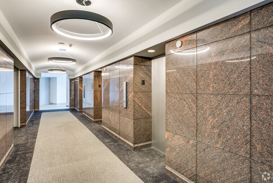 More Photos Of 6801 Governors Lake Pky, Peachtree Corners Office For Lease