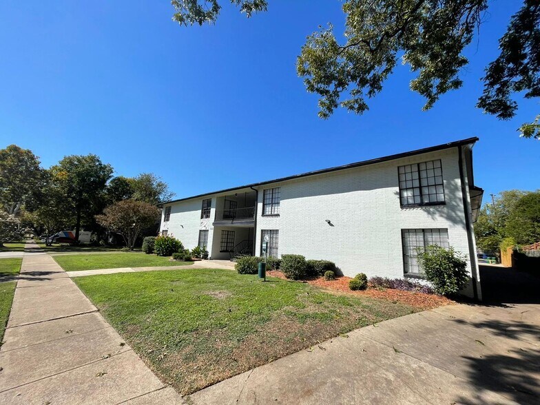 More Photos Of 5317 Junius St, Dallas Apartments For Sale