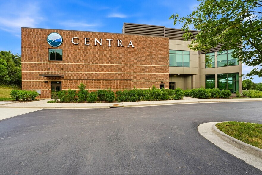 More Photos Of 414 Park Ave, Danville Medical For Lease