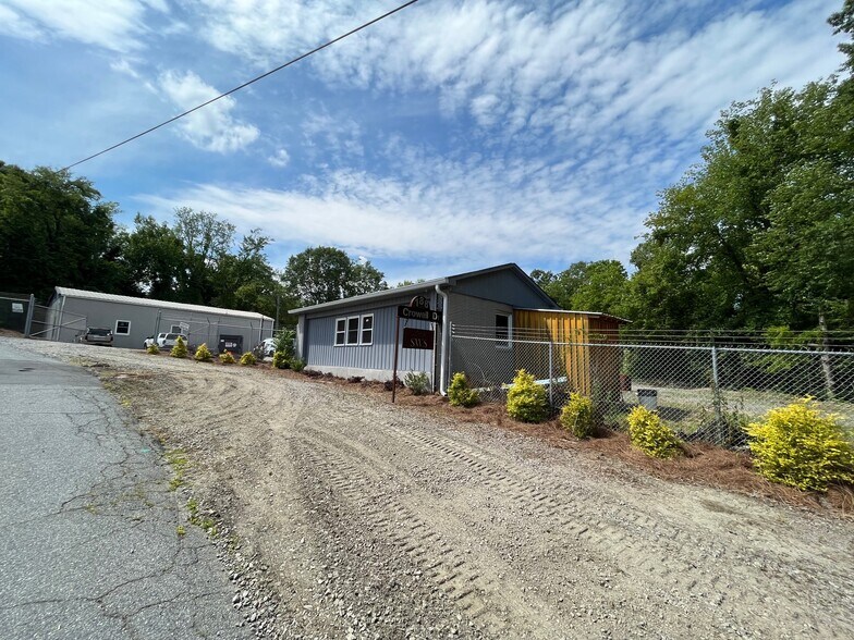 More Photos Of 116 Massey St, Fort Mill Flex For Sale