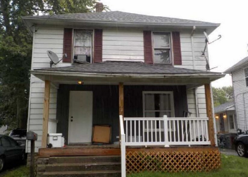 More Photos Of , Lima Multifamily For Sale