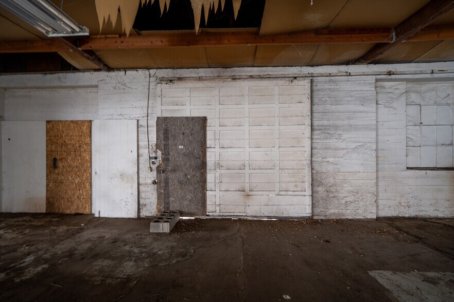 More Photos Of 844 D St, Lewiston Flex For Sale