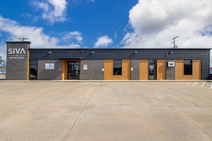 More Photos Of 5206 Highway 5 N, Bryant Office For Sale