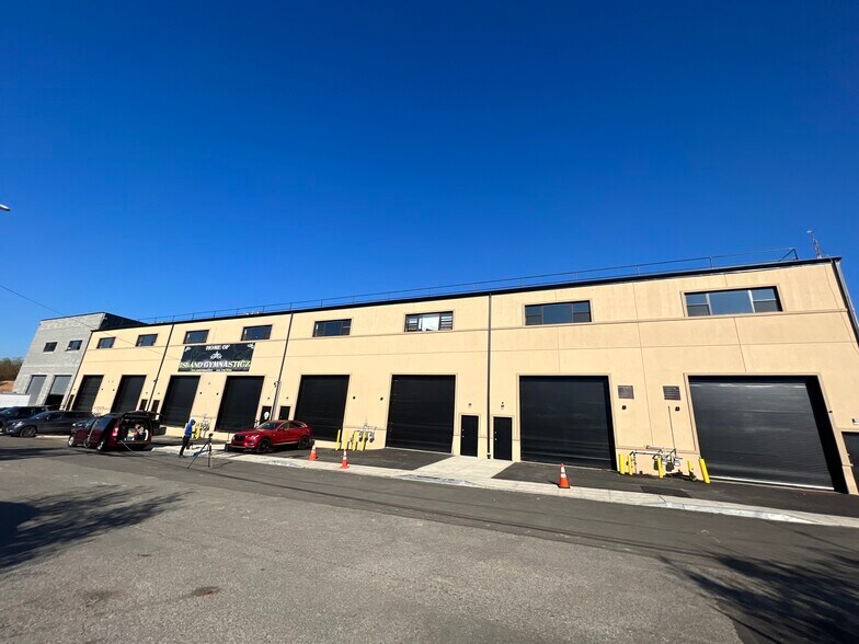 Primary Photo Of 484 Sharrotts Rd, Staten Island Industrial For Sale