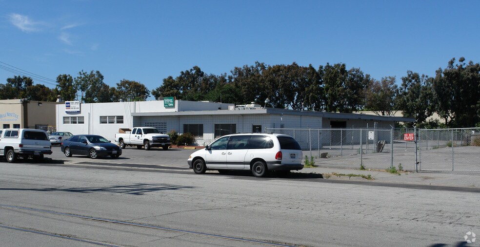 More Photos Of 1785 Rogers Ave, San Jose Warehouse For Sale