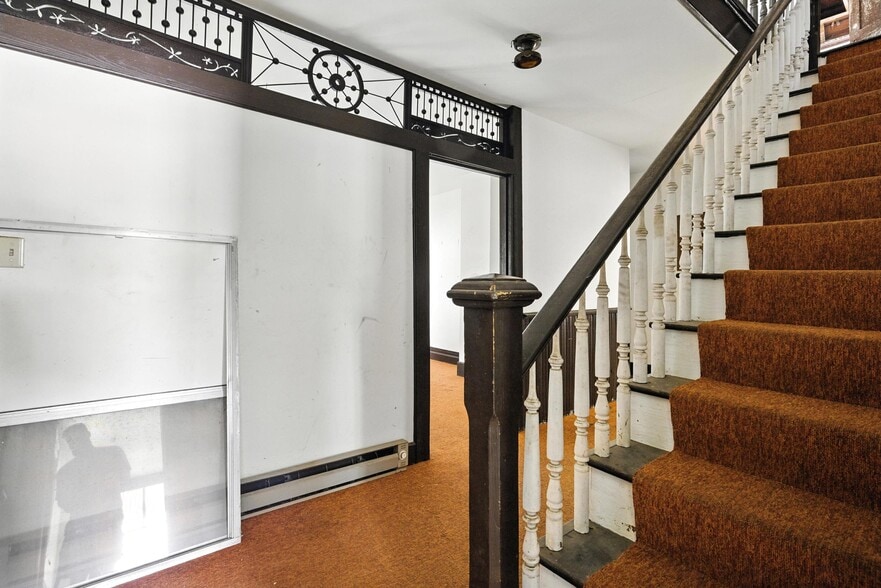 More Photos Of 455 Railroad Ave, Keysville Apartments For Sale
