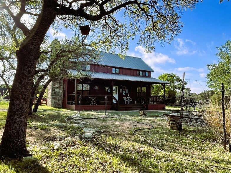 More Photos Of 1400 Greer ln, Burnet Land For Sale