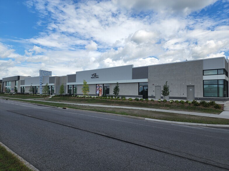 More Photos Of 471 Terry Fox Dr, Kanata General Retail For Lease