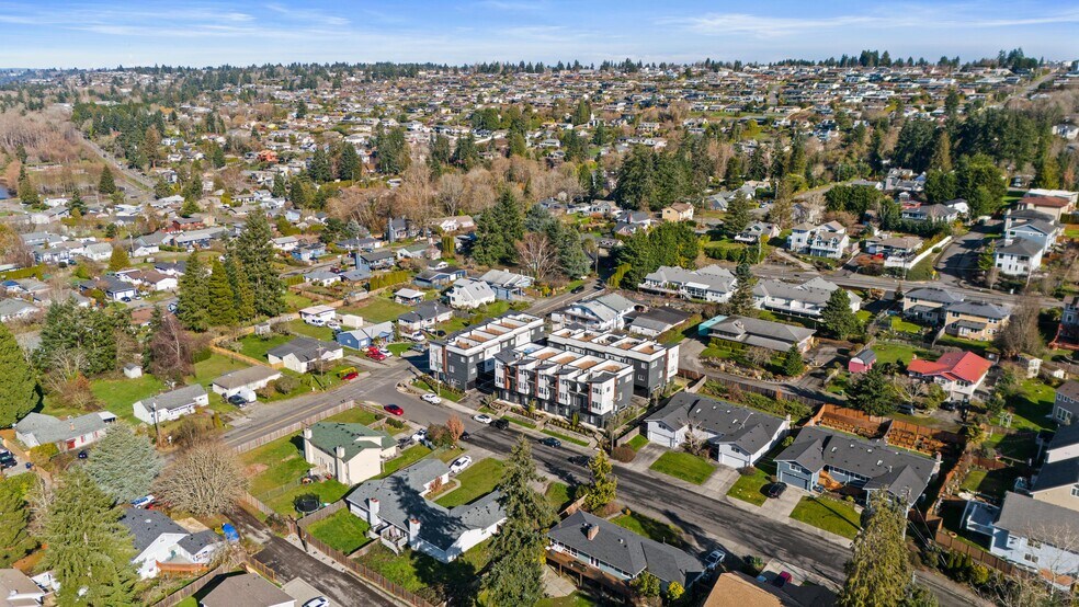 More Photos Of 8524 19th St W, Tacoma Apartments For Sale