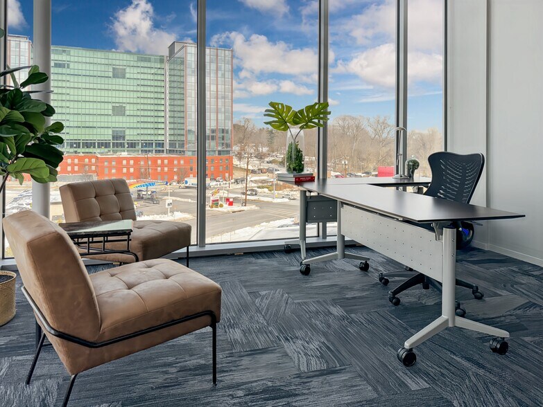 More Photos Of 12358 Parklawn Dr, North Bethesda Coworking Space