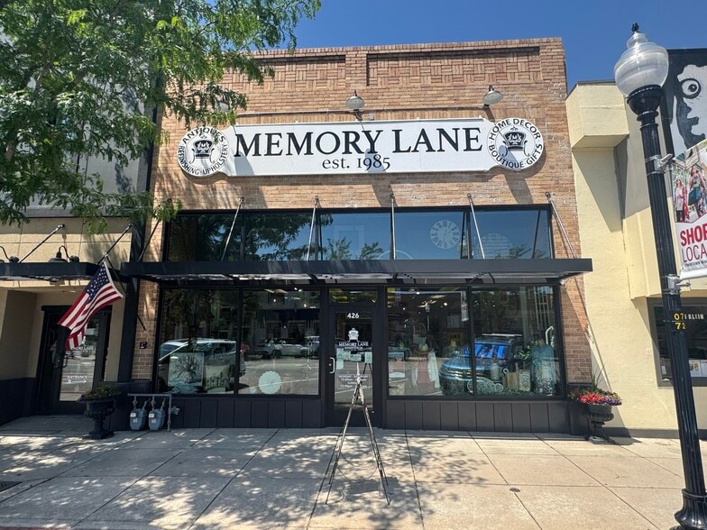 Primary Photo Of 426 Main St, Windsor Storefront Retail Residential For Sale