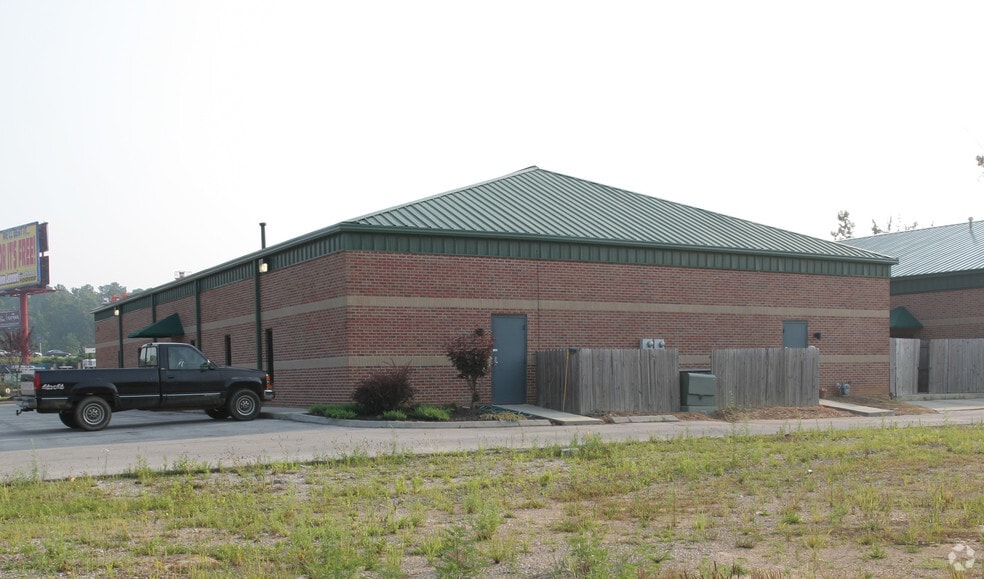 More Photos Of 6283 Park South Dr, Bessemer Office Residential For Lease