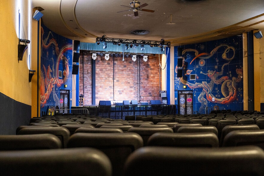 More Photos Of 230 Main St, Hobart Movie Radio TVStudio For Sale