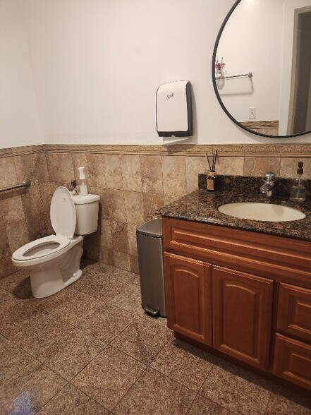 More Photos Of 3227-3231 Telegraph Ave, Oakland Apartments For Sale