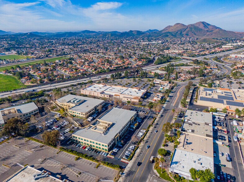 More Photos Of 2560 Teller Rd, Thousand Oaks Office For Lease