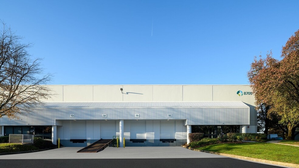 More Photos Of 8705 Bollman Pl, Savage Warehouse For Lease