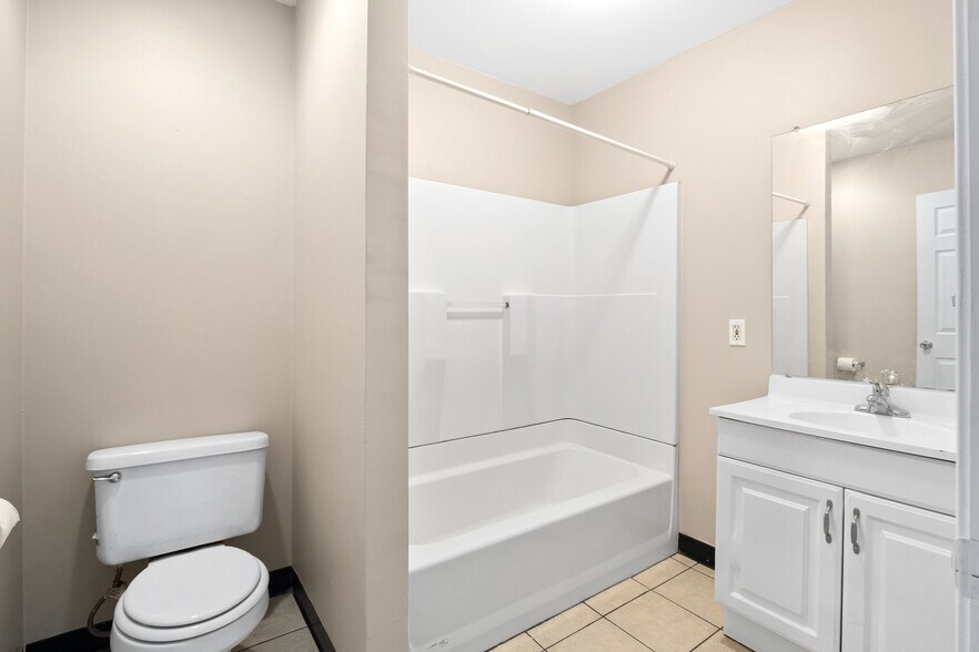 More Photos Of 6836 Gravois Ave, Saint Louis Multifamily For Lease
