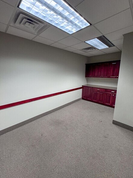 More Photos Of 206 S Broadway, Rochester Office For Lease