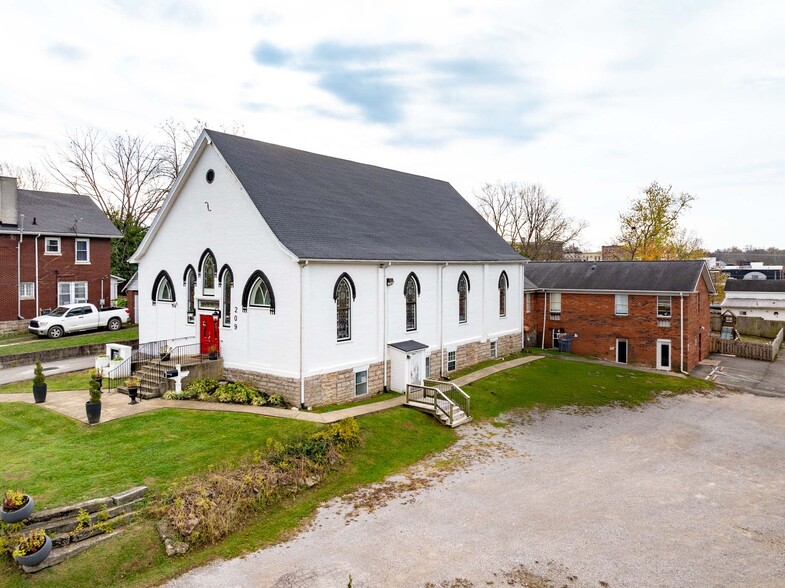 Primary Photo Of 209 W Jefferson St, Georgetown Religious Facility For Lease