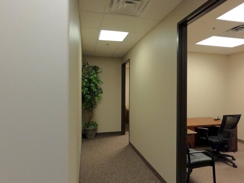 More Photos Of 6570 Naaman Forest Blvd, Garland Medical For Sale