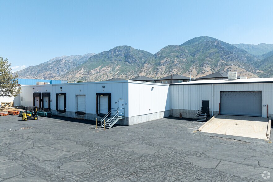 More Photos Of 225 E 900 S, Provo Manufacturing For Lease