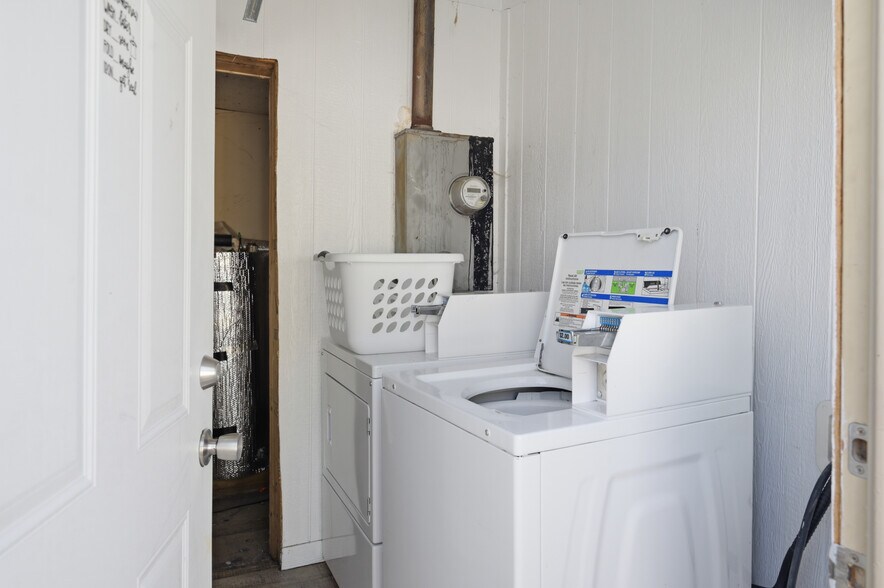 More Photos Of 601 S Walnut St, New Castle Apartments For Sale