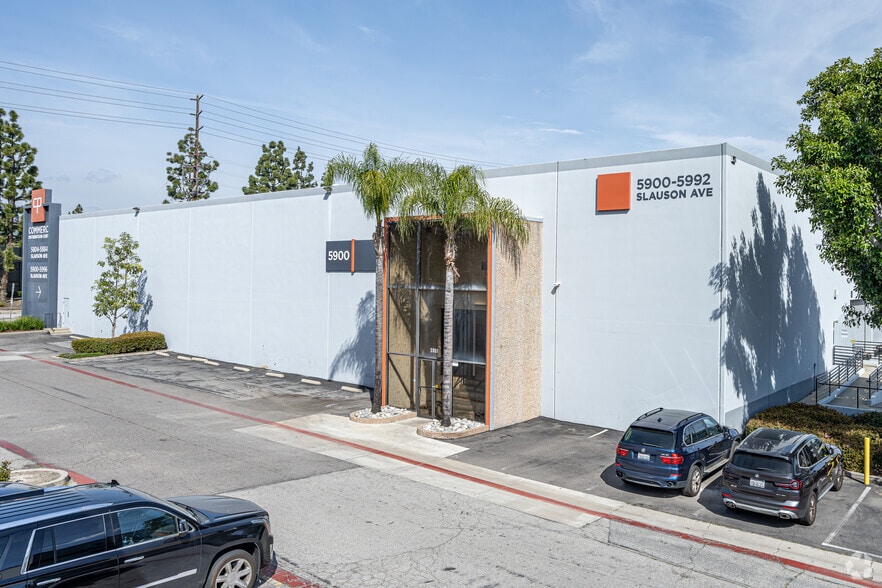 More Photos Of 6200-6280 Peachtree St, Commerce Unknown For Lease