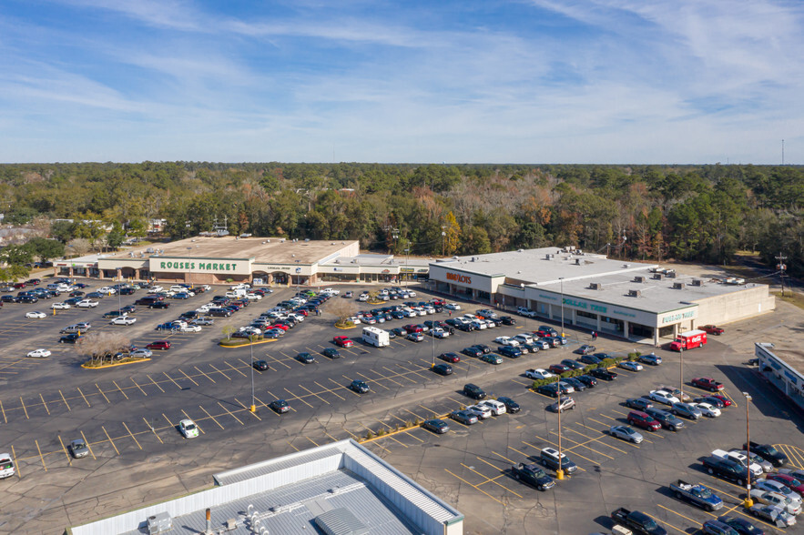 Primary Photo Of 1200 Business 190, Covington Storefront For Lease