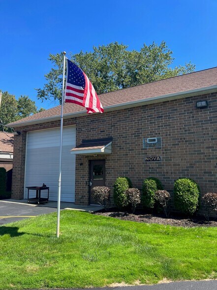 Primary Photo Of 1419-1453 E 328th St, Eastlake Warehouse For Lease