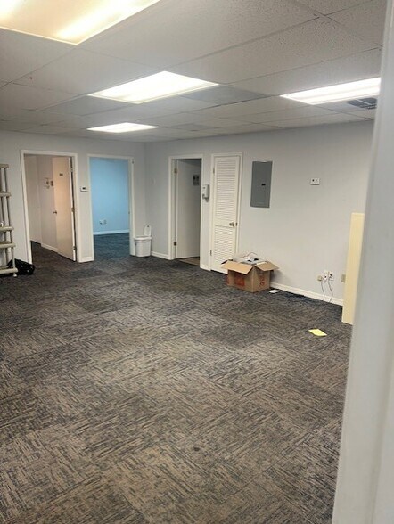 More Photos Of 750 N 94th Ave, Saint Petersburg Office For Lease