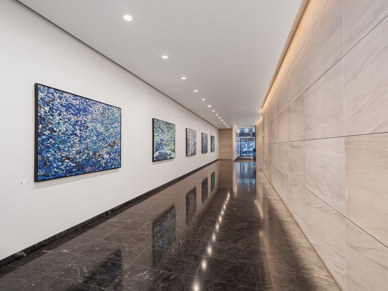 More Photos Of 110 E 60th St, New York Medical For Lease