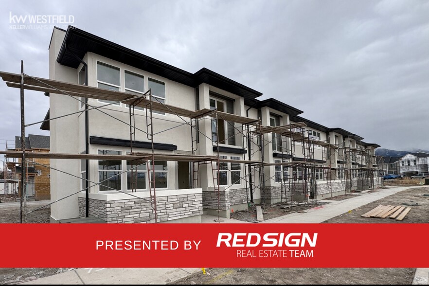 Primary Photo Of 737 S Harrison Dr, Springville Multifamily For Sale