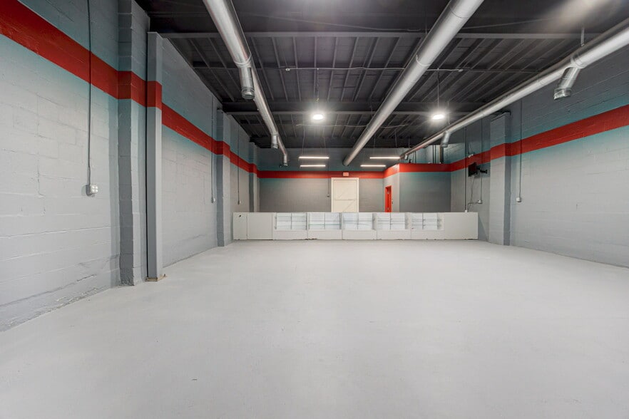 More Photos Of 3121 N Pennsylvania Ave, Oklahoma City Storefront Retail Office For Sale