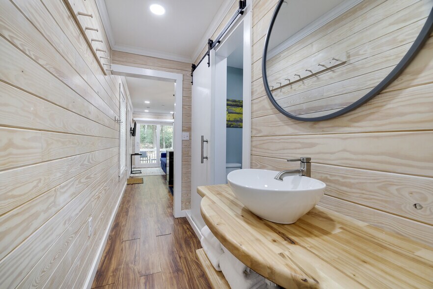 More Photos Of 2624 State Route 534, Albrightsville Hotel For Sale