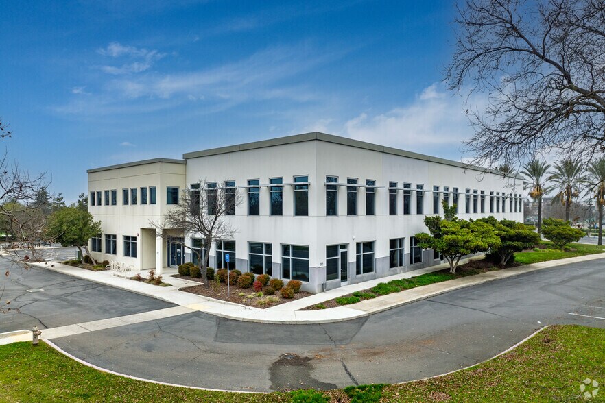 More Photos Of 2101 Arena Blvd, Sacramento Office For Lease