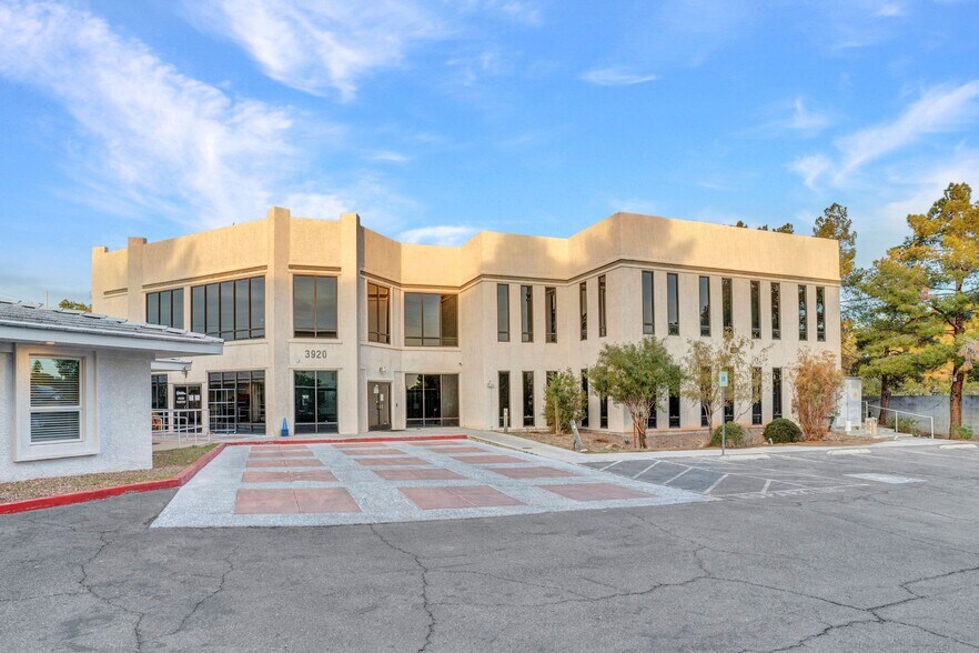 More Photos Of 3920-3930 E Patrick Ln, Las Vegas Loft Creative Space For Sale