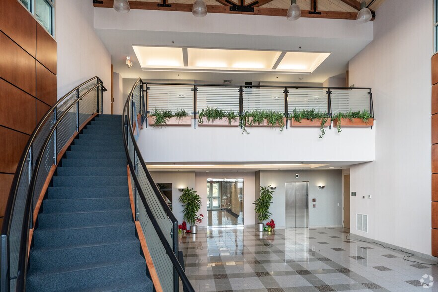 More Photos Of 820 Adams Ave, Norristown Office For Lease
