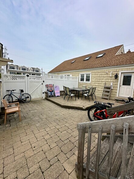 More Photos Of 2609 Long Beach Blvd, Long Beach Township Storefront Retail Residential For Sale