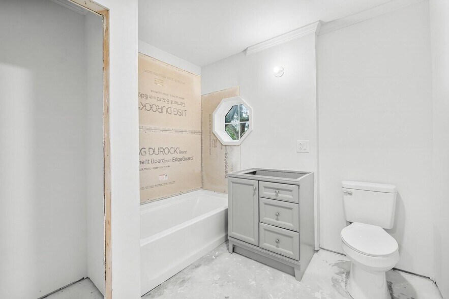 More Photos Of 680 Mallet Bayou Rd, Freeport Lodge Meeting Hall For Sale