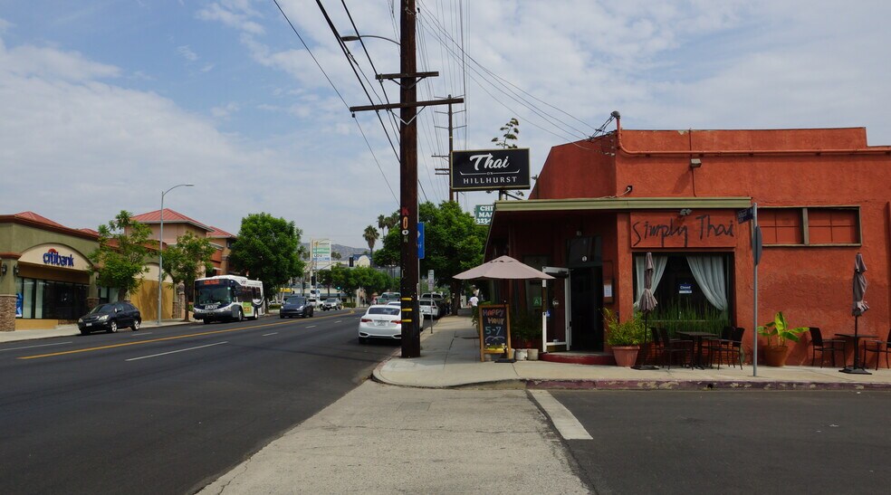 More Photos Of 1850-1854 Hillhurst Ave, Los Angeles Restaurant For Sale