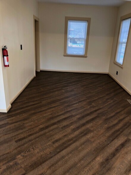 More Photos Of 2517 Mountain Rd, Pasadena Office Residential For Lease