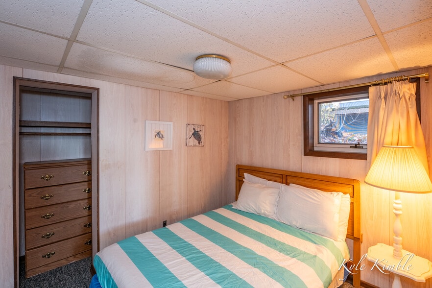 More Photos Of 104 W Houghton Lake Dr, Prudenville Hotel For Sale