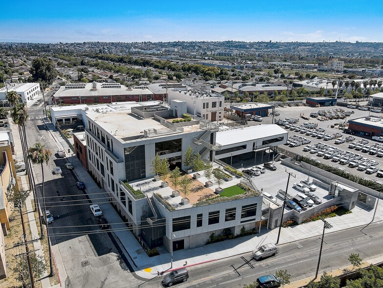 Primary Photo Of 3101 W Exposition Blvd, Los Angeles Loft Creative Space For Lease