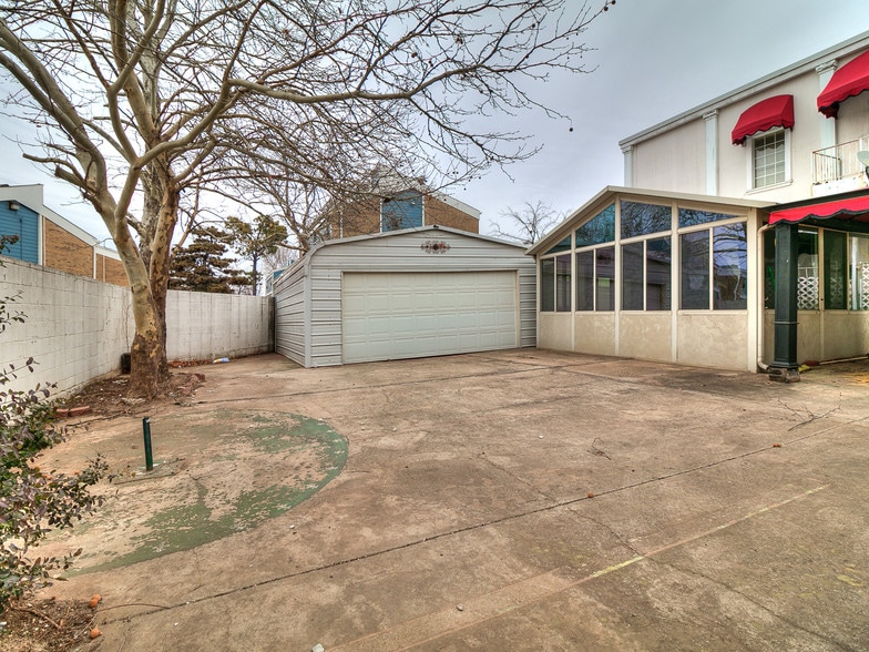 More Photos Of 4645 Tinker Diagonal St, Oklahoma City Loft Creative Space For Sale