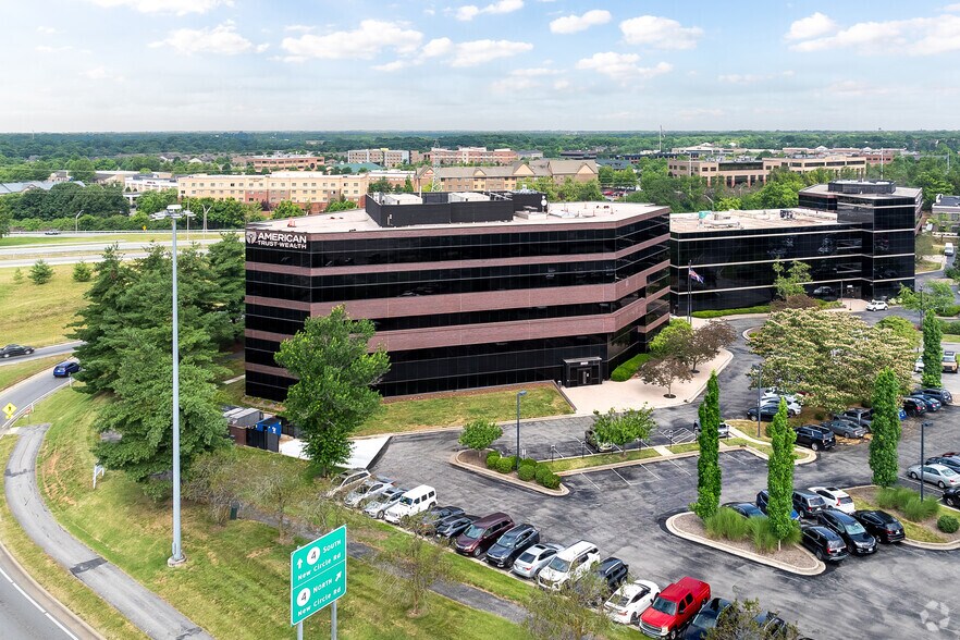 More Photos Of 2525 Harrodsburg Rd, Lexington Unknown For Lease