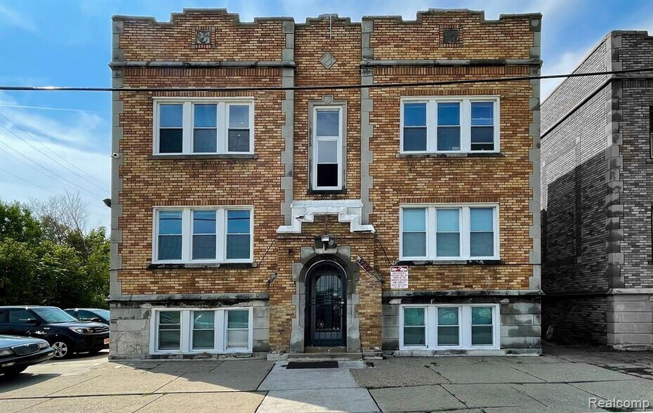 Primary Photo Of 3737 Scovel Pl, Detroit Apartments For Sale