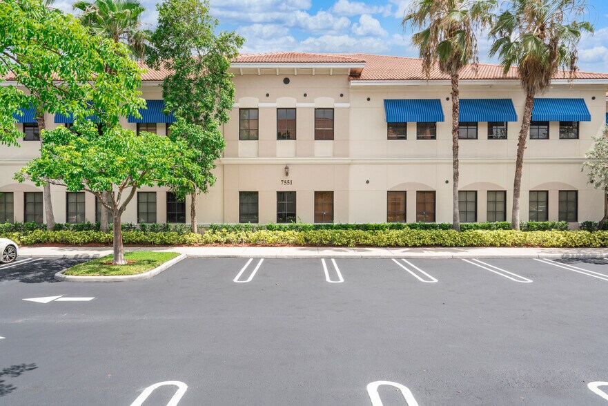 More Photos Of 7301 Wiles Rd, Coral Springs Medical For Sale