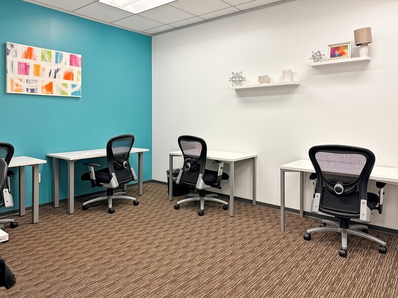 More Photos Of 2600 S Shore Blvd, League City Coworking Space