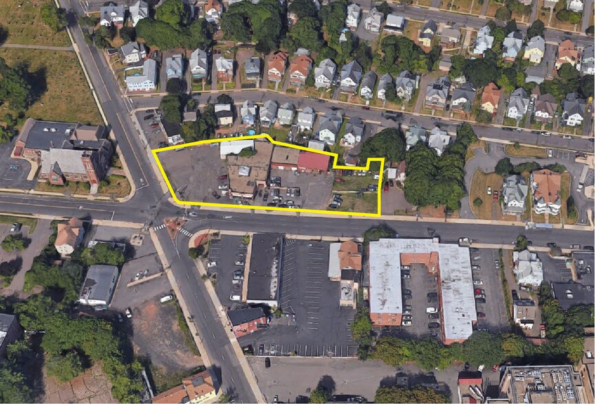 Primary Photo Of 65-75 Cook Ave, Meriden Auto Repair For Sale